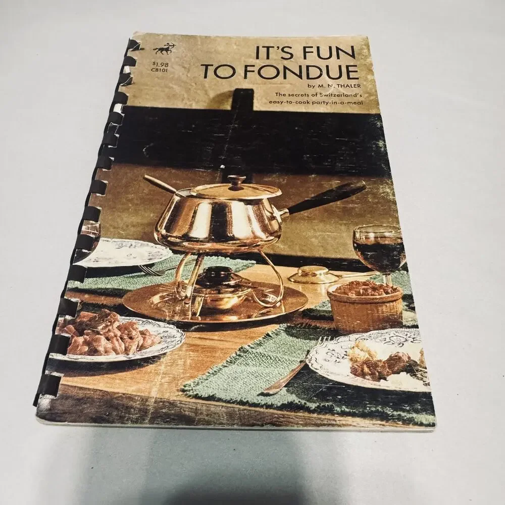 It's Fun To Fondue‎ Cookbook Vintage Spiral Bound Easy Cook Party 1968 MCM